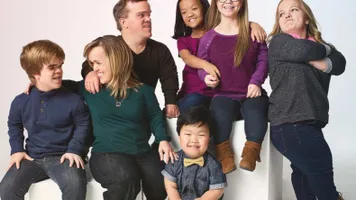 7 Little Johnstons
